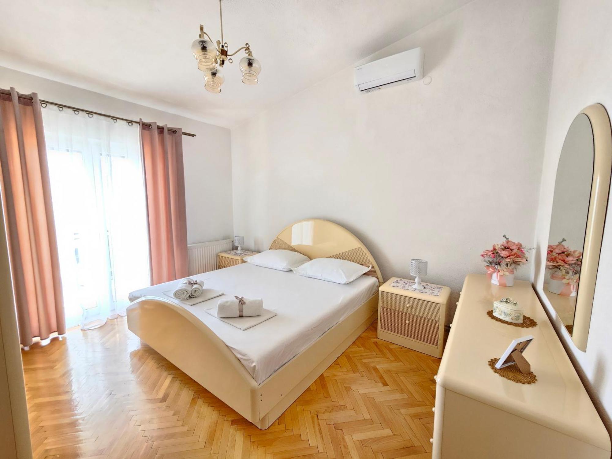 Apartments Brkulj Makarska Exterior photo